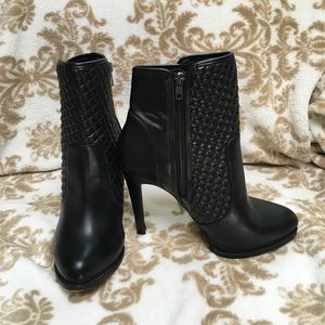 Black Heeled Boots