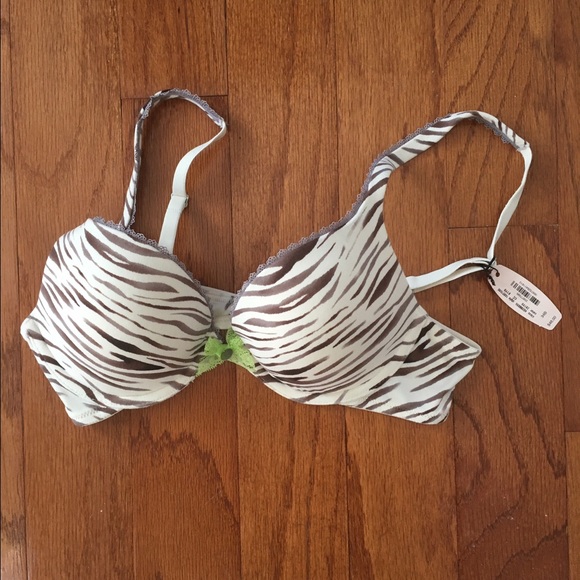 Victoria Secret brand new bra and panty set