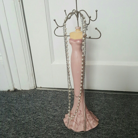 Pearl necklace in silver