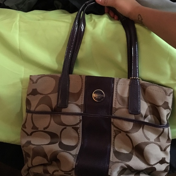TAN PURPLE COACH BAG