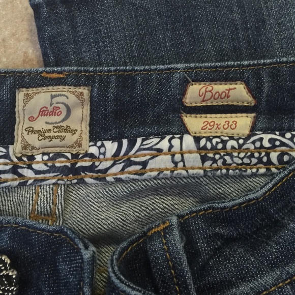 Decorated jeans in size 29 - Picture 4 of 4