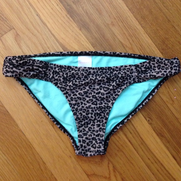 cheetah print bathing suit bottom - Picture 1 of 4