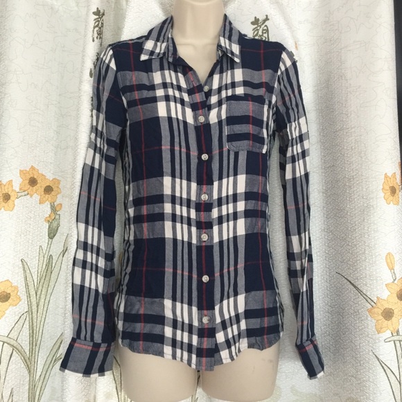 Mossimo supply co. Size S button down shirt