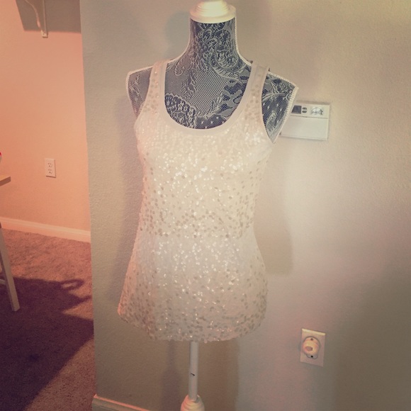 Elegant sequin sleeveless blouse 😍
