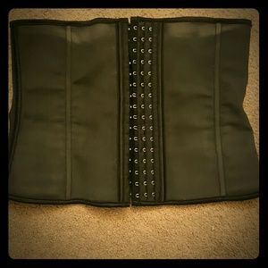 Waist Trainer