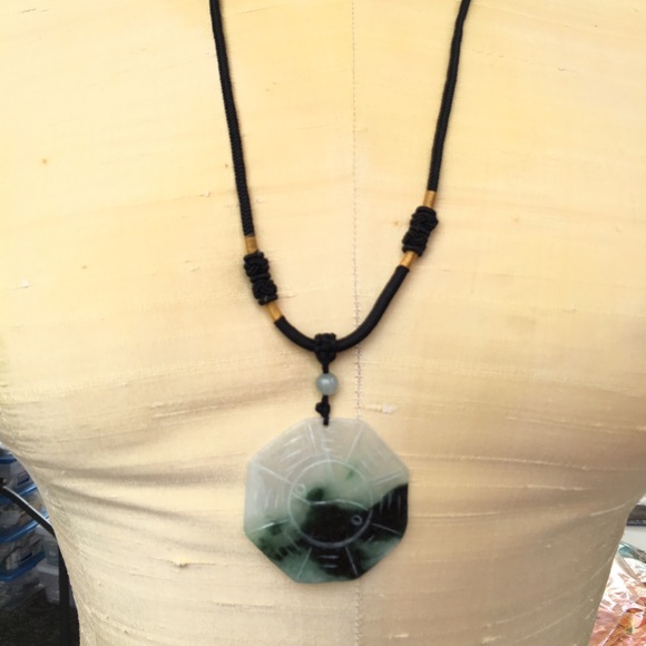 Authentic Genuine Jade Stone Necklace - Picture 2 of 2