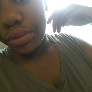 Meet your Posher, Ashaya