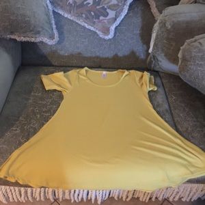 Lularoe Perfect tee