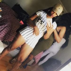 Meet your Posher, Paris