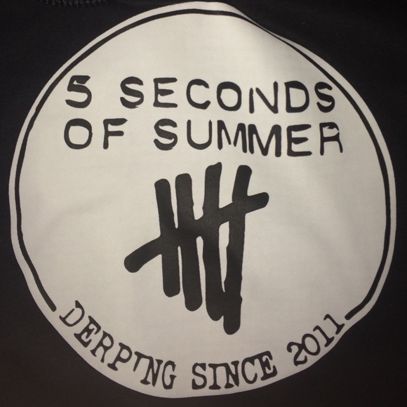 5 seconds of summer hoodie (5SOS)