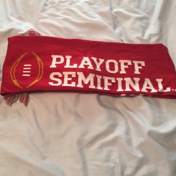 University of Alabama Scarf - Picture 2 of 2