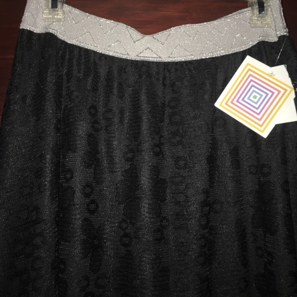 LuLaRoe black Lucy maxi skirt