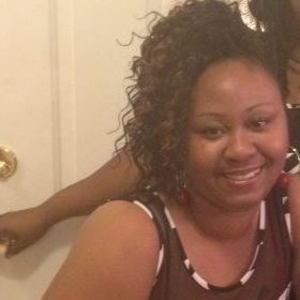 Meet your Posher, Valerie