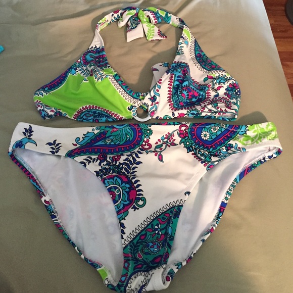 Silver label Other - BRAND NEW 2 piece bathing suit  multi colors
