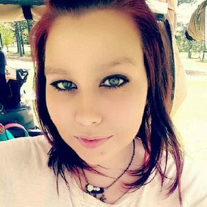 Meet your Posher, Leah