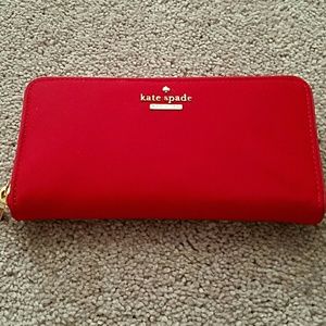 Kate Spade Lacey Wallet in Garnet