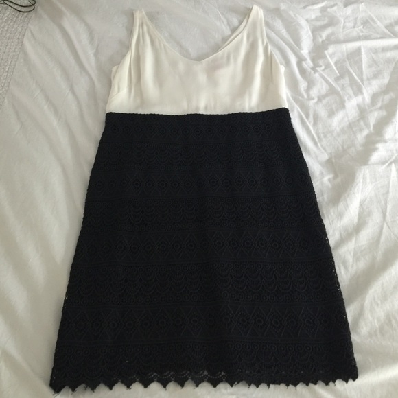 LOFT Black & White Short Dress - 8P