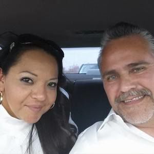 Meet your Posher, Jamesxochitl