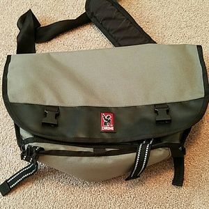 Chrome Bike Messenger Bag in Grey - Brand New