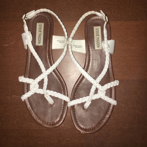 Steve Madden flat sandals