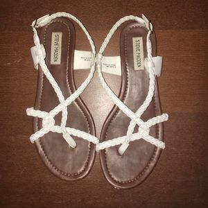Steve Madden flat sandals