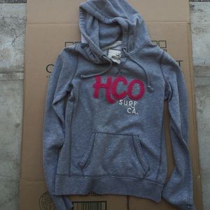 Hollister sweater