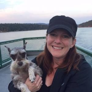 Meet your Posher, Liz