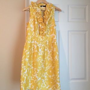 Yellow and white ruffled neck dress