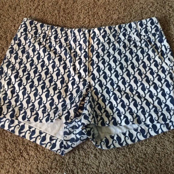 J crew Pants - J crew Sz 2 seahorse pAtterned shorts