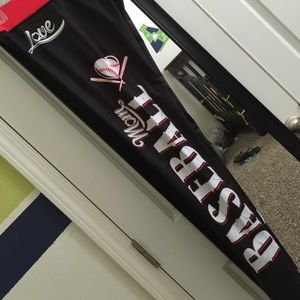 Baseball mom leggings.