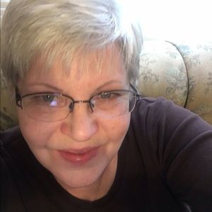 Meet your Posher, Jotie