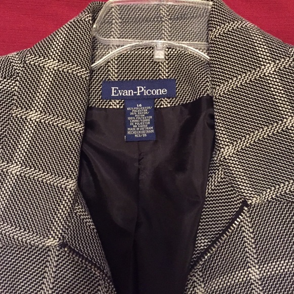 Jacket - Picture 2 of 3