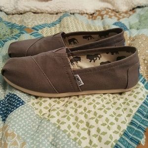 Gray Tom's women's