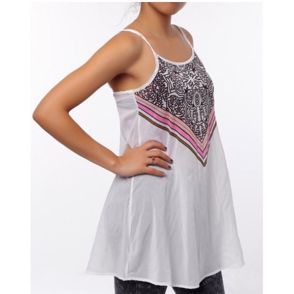 NWOT Light patterned dress - Picture 2 of 2