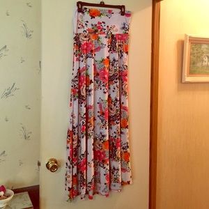 Floral maxi skirt