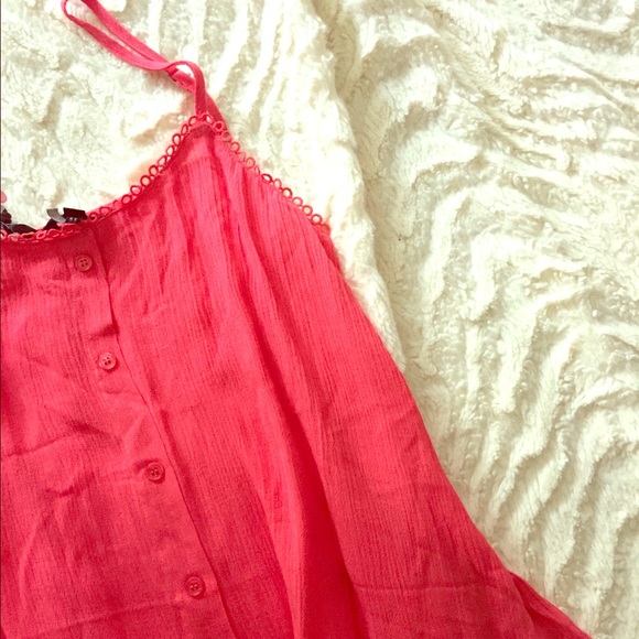 Button-accented tank top