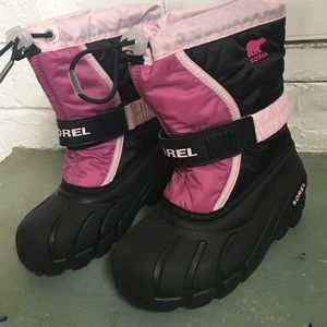 Sorel kids snowboots