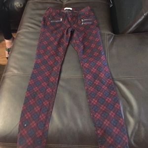 Plans jeans with zippers