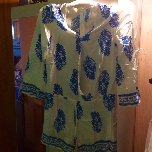 Floral Print Romper - Picture 2 of 3