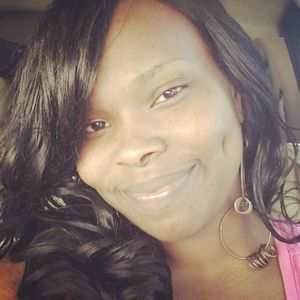 Meet your Posher, Latoya