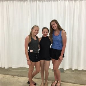 Meet your Posher, Lydia