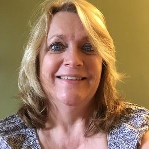 Meet your Posher, Lynn