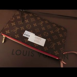 New Louis Vuitton Neverfull monogram pochette MM