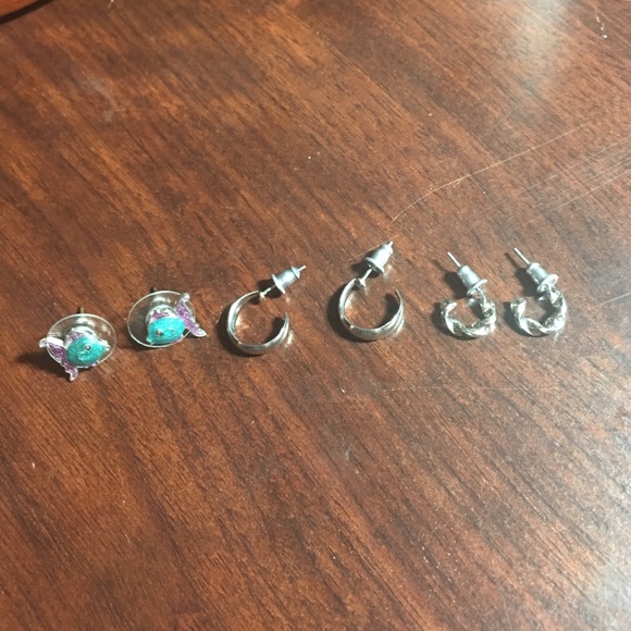 3 pairs of earrings