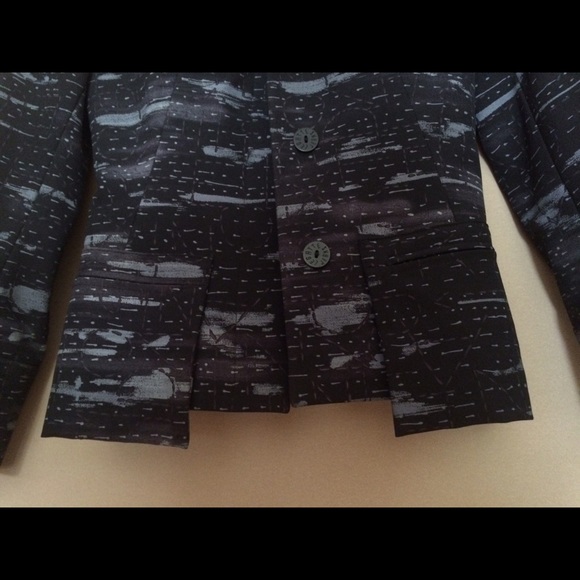 Jacket - Picture 2 of 4