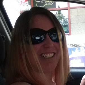 Meet your Posher, Justina