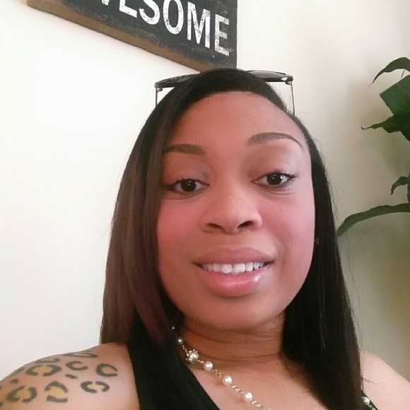 Meet your Posher, Shaunie - Picture 4 of 6