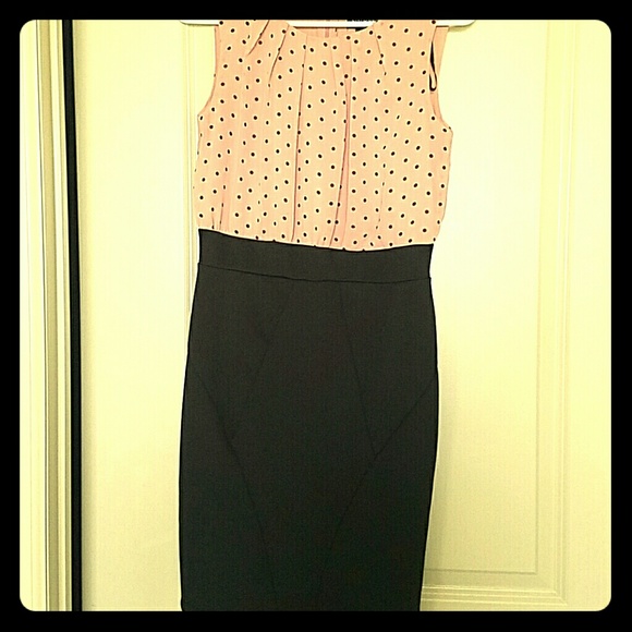 ENFOCUS STUDIOS Dress size 6