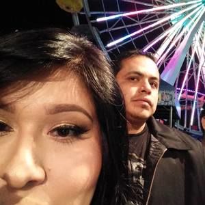 Meet your Posher, Ana