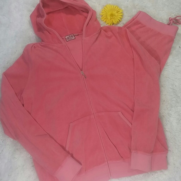 Juicy Couture Pink set